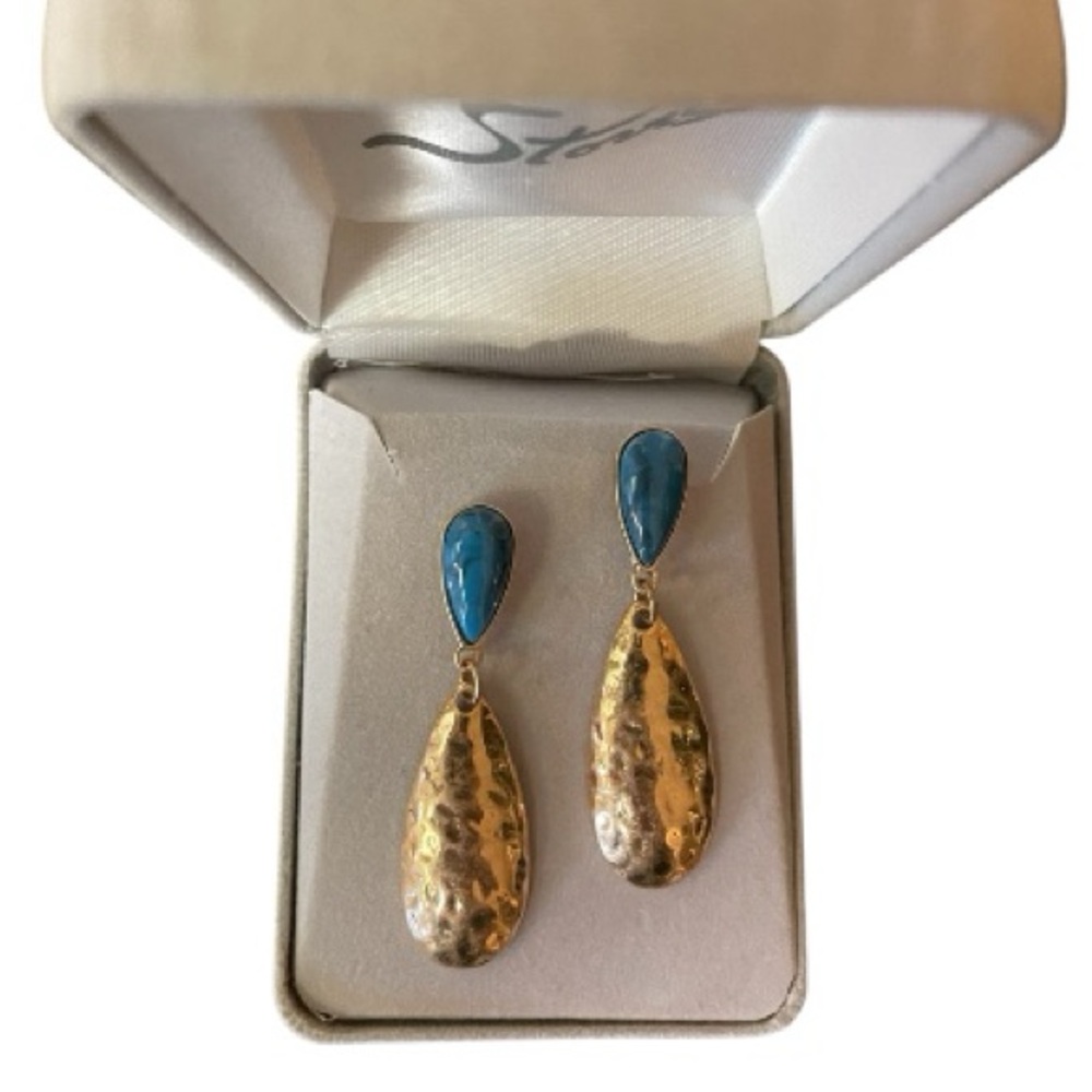 Turquoise and Hammered Goldtone Earrings
